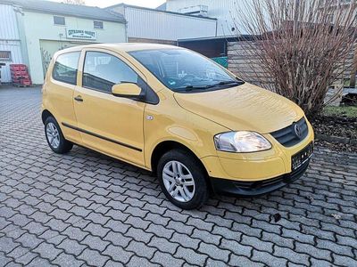 Gebraucht VW Fox 75 PS (55 kW) 2005 Gelb Kleinwagen