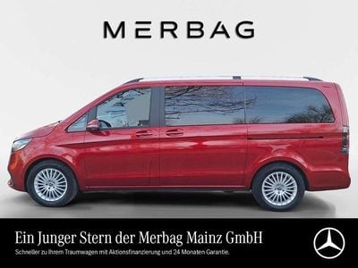 Gebraucht Mercedes V250 Style 190 PS (139 kW) 2024 Hyazinthrot metallic Van / Kleinbus