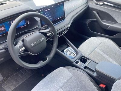 Usata Skoda Octavia Selection 150 CV (110 kW) 2025 Argento Station wagon