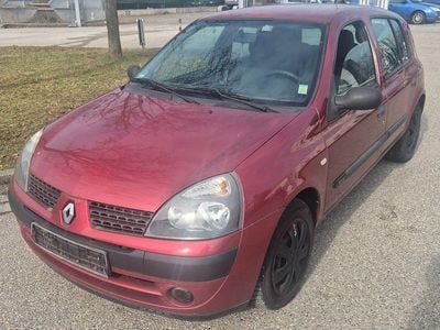 Gebraucht Renault Clio II Dynamique 75 PS (55 kW) 2003 Rot Limousine
