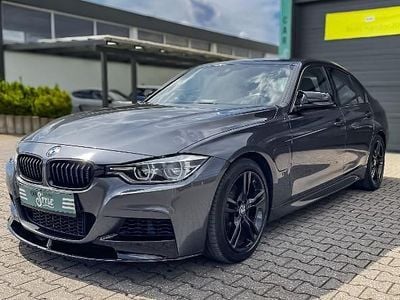 BMW 330e
