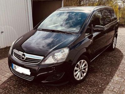 Gebraucht Opel Zafira 140 PS (102 kW) 2014 Schwarz Van / Kleinbus