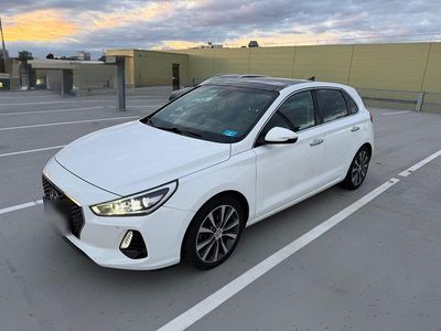 Gebraucht Hyundai i30 Premium 136 PS (100 kW) 2018 Weiß Kombi