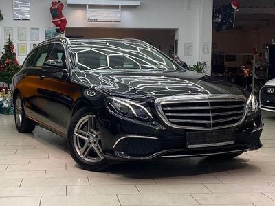 Gebraucht Mercedes E220 Exclusive 194 PS (142 kW) 2016 Schwarz Limousine