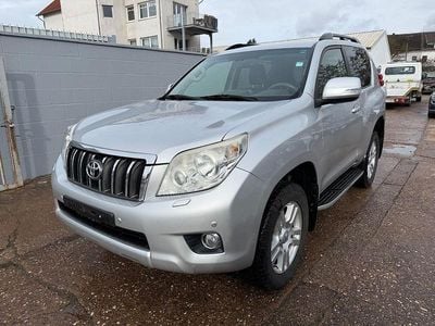 Gebraucht Toyota Land Cruiser Executive 190 PS (139 kW) 2013 Silber SUV