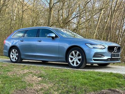 Usata Volvo V90 Momentum 190 CV (139 kW) 2019 Blu Station wagon