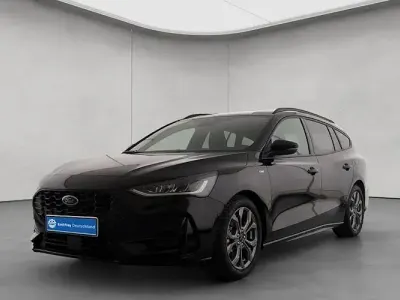 Gebraucht Ford Focus ST-Line X 155 PS (114 kW) 2024 Schwarz Kombi