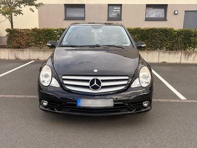 Mercedes 320