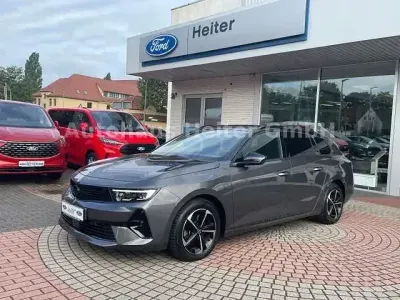 Gebraucht Opel Astra 131 PS (96 kW) 2025 Grau Kleinwagen