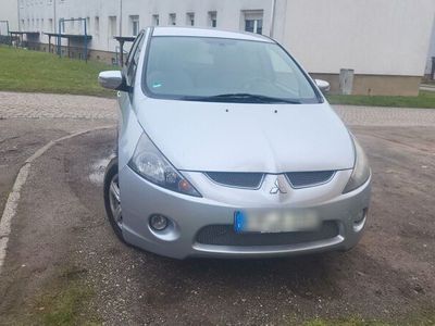 gebraucht Mitsubishi Grandis 2.4 Intense 6-Sitzer Intense