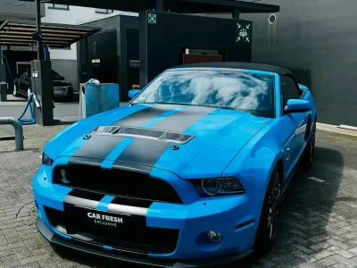 Gebraucht Ford Mustang GT 770 PS (566 kW) 2013 Blau Cabrio