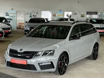 Gebraucht Skoda Octavia RS 184 PS (135 kW) 2020 Grau Kombi