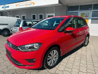 Gebraucht VW Golf VII Allstar 110 PS (80 kW) 2016 Rot Limousine