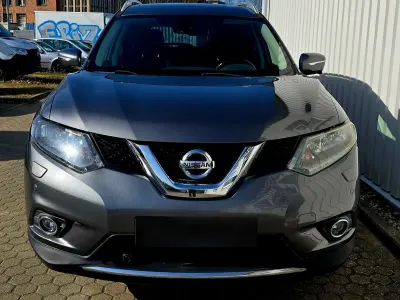 Begagnad Nissan X-Trail 177 HK (130 kW) 2017 Grå SUV