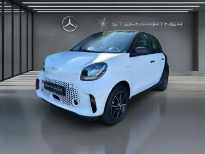 Gebraucht Smart ForFour Electric Drive 60 kW (82 PS) 2021 Weiß Limousine