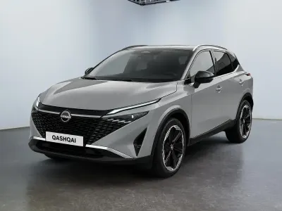 Neu Nissan Qashqai Tekna+ 158 PS (116 kW) 2026 Xex  ceramic grey premium met. mit dach in solid black SUV