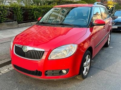 Gebraucht Skoda Fabia 105 PS (77 kW) 2008 Rot Kombi