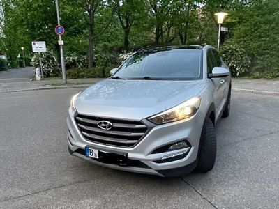 gebraucht Hyundai Tucson 1.6 T-GDI 2WD DCT /Lpg Auto gas