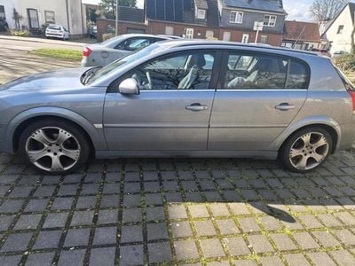 Gebraucht Opel Signum 122 PS (89 kW) 2003 Andere farben Kleinwagen