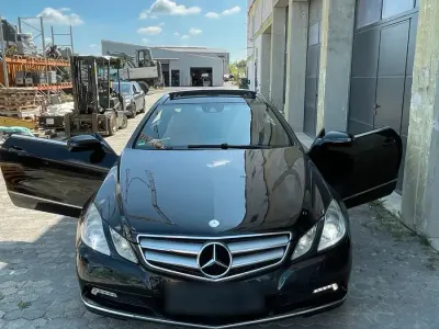 Gebraucht Mercedes E350 231 PS (169 kW) 2009 Schwarz Coupé