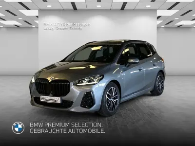 Gebraucht BMW 223 Active Tourer M Sport 204 PS (150 kW) 2025 Grau Van / Kleinbus