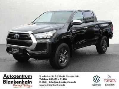 Używany Toyota HiLux Comfort 150 KM (110 kW) 2024 Czarny Pickup