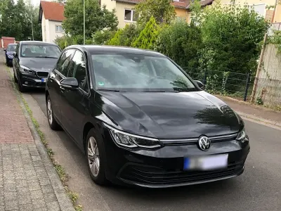 Gebraucht VW Golf VIII Life 131 PS (96 kW) 2020 Schwarz Limousine
