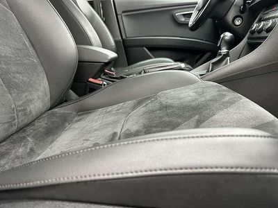 Second-hand Seat Leon Style 110 CP (80 kW) 2017 Gri