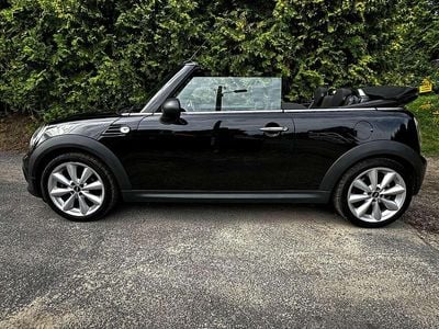 Gebraucht Mini One Cabriolet 98 PS (72 kW) 2015 Schwarz (metallic) Cabrio