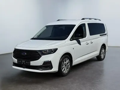 Neu Ford Tourneo Titanium 122 PS (89 kW) 2026 Maple rot metallic Van / Kleinbus