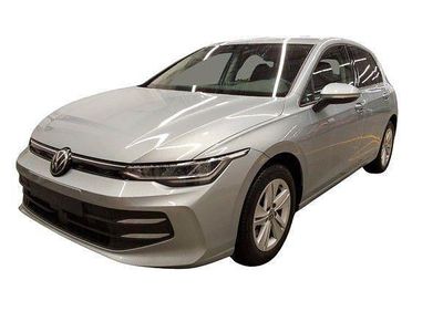 Gebraucht VW Golf VIII Life 116 PS (85 kW) 2025 Silber Limousine