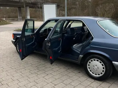 Gebraucht Mercedes E420 218 PS (160 kW) 1987 Blau Limousine