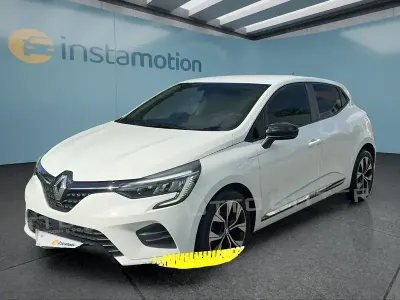 Gebraucht Renault Clio V SE 67 PS (49 kW) 2022 Weiß Kleinwagen