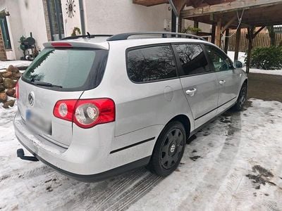 Gebraucht VW Passat 102 PS (75 kW) 2006 Silber Kombi