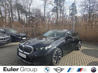 Gebraucht BMW 520 Performance 190 PS (139 kW) 2025 Schwarz Kombi