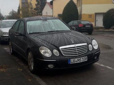 Mercedes E280