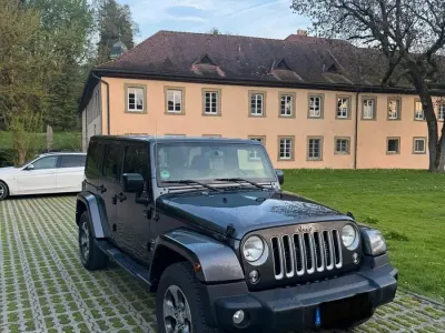 Używany Jeep Wrangler Sahara 200 KM (147 kW) 2017 Szary SUV