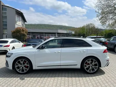 Gebraucht Audi Q8 S-Line 286 PS (210 kW) 2019 Weiß SUV