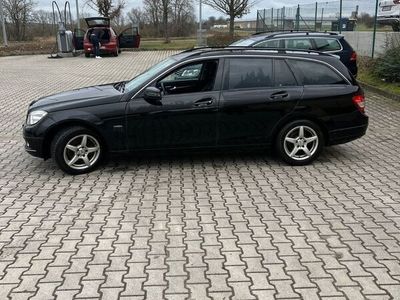 Mercedes C200