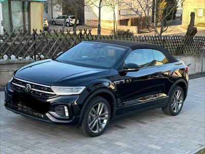 Gebraucht VW T-Roc Cabriolet R-line 150 PS (110 kW) 2024 Schwarz Cabrio