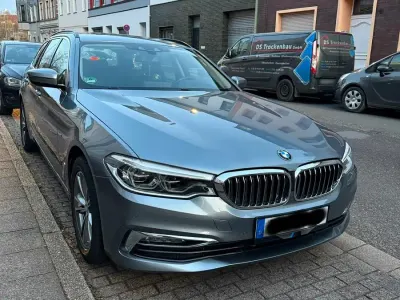 Gebraucht BMW 520 Luxury Line 193 PS (141 kW) 2018 Silber Kombi