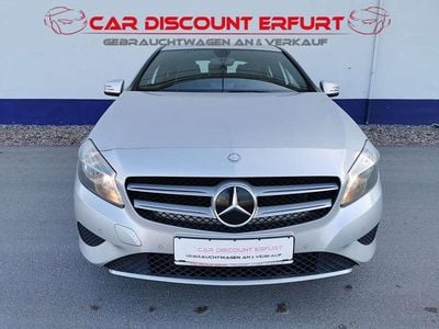 Usata Mercedes A180 Style 122 CV (89 kW) 2014 Argento Berlina