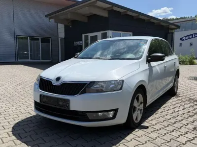 Gebraucht Skoda Rapid Ambition 116 PS (85 kW) 2017 Weiß Kleinwagen