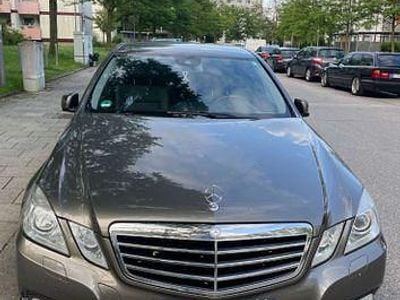 Mercedes E350