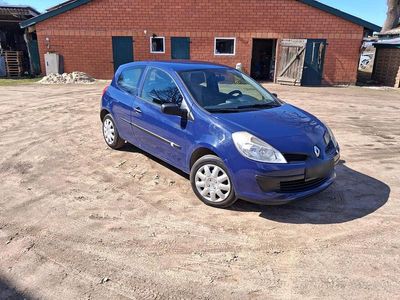 Gebraucht Renault Clio III 75 PS (55 kW) 2006 Blau Kleinwagen