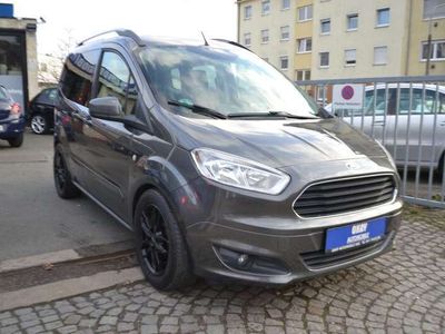 gebraucht Ford Tourneo Courier Titanium/PDC/TEMPOMAT/KLIMA