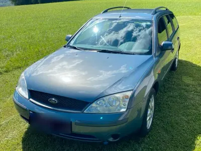 Gebraucht Ford Mondeo 145 PS (106 kW) 2002 Grau Kombi