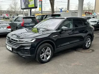 Usata VW Touareg 286 CV (210 kW) 2019 Nero SUV