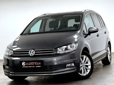 Gebraucht VW Touran Highline 150 PS (110 kW) 2019 Grau Van / Kleinbus