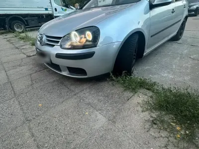 Gebraucht VW Golf V 116 PS (85 kW) 2004 Silber Kleinwagen